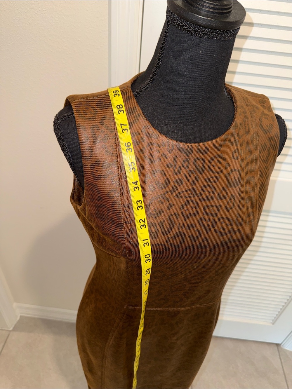 Calvin Klein Brown Leopard-Print Sleeveless Midi Sheath Dress - Picture 6 of 6